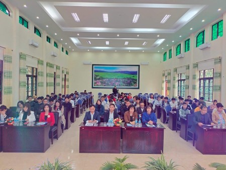 Anh toàn cảnh lễ khai giảng