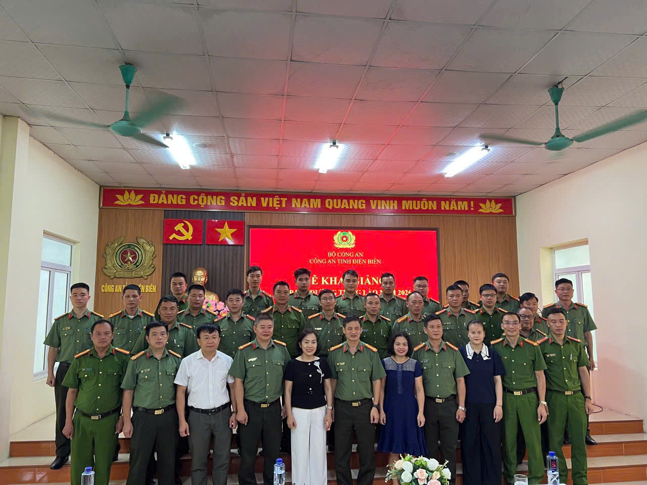tiếng Lào khóa III (6)
